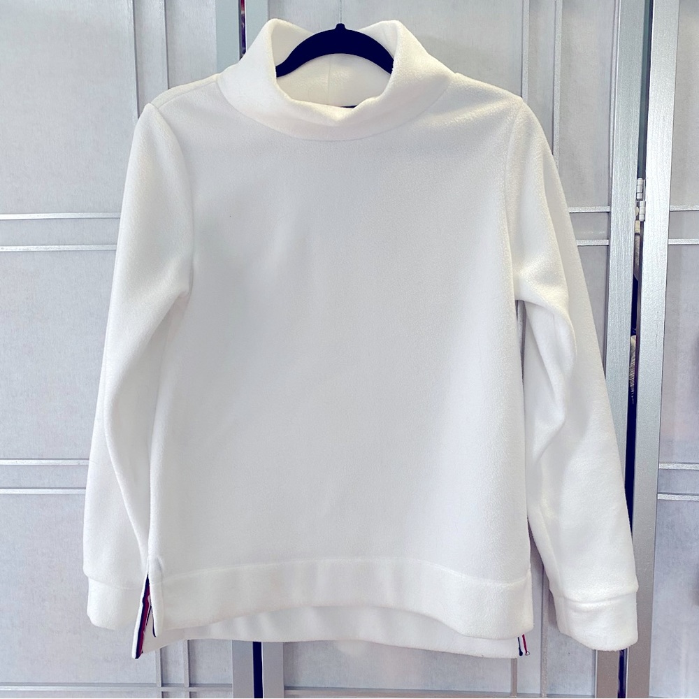 Tommy Hilfiger white size S faux fur (fleece) sweater/jacket